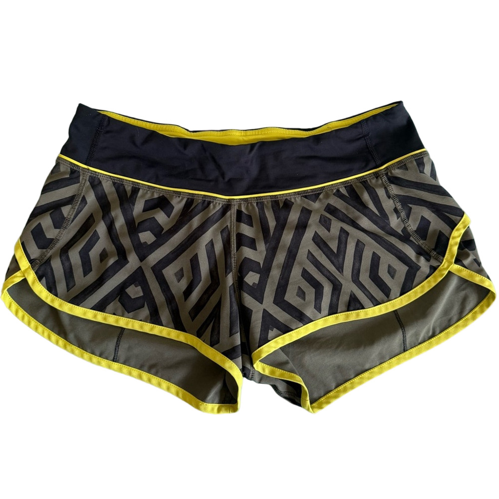 Lululemon Athletica Speed Shorts 2.5” Black and Yellow Athletic Women’s 6